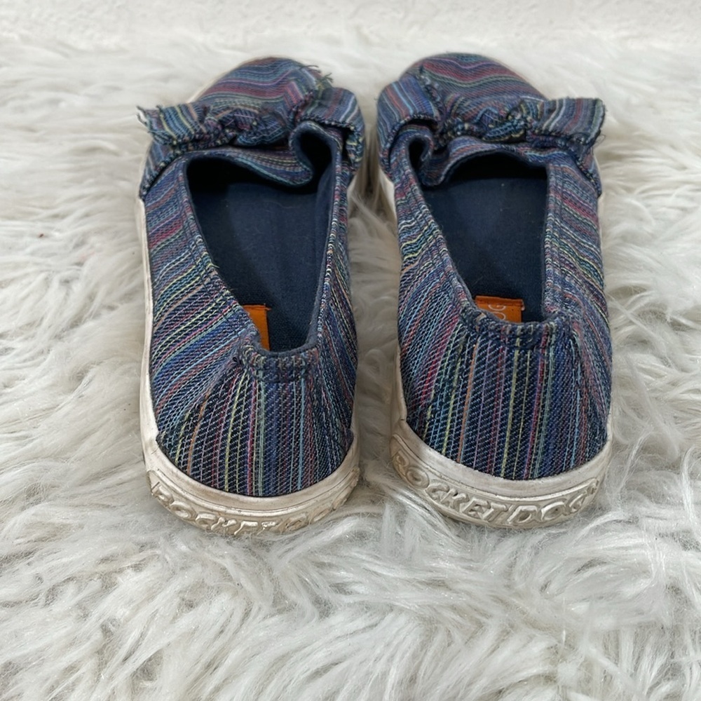 ROCKET DOG Clarita Blue with Multicolor Stripes Slip On Women’s Size 8 - Picture 3 of 8